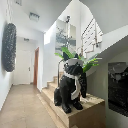 Sunset Pool 度假居 *