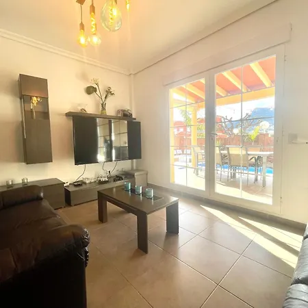 Sunset Pool Vakantiehuis *